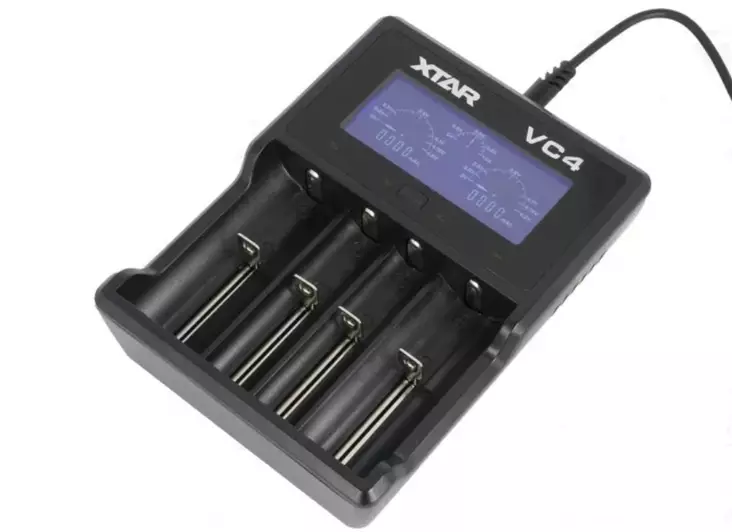 Xtar Laturi VC4 - NiCd-,NiMH-,Li-ion-, LiPo-laturit - 6952918320364 - 1